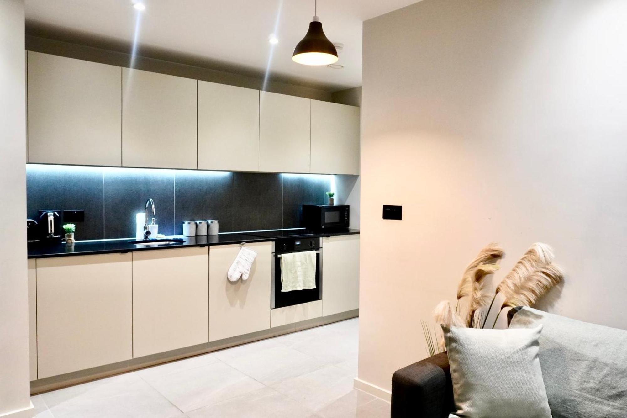 Central Manchester Luxury 2 Bed Apartment With Balcony Kültér fotó